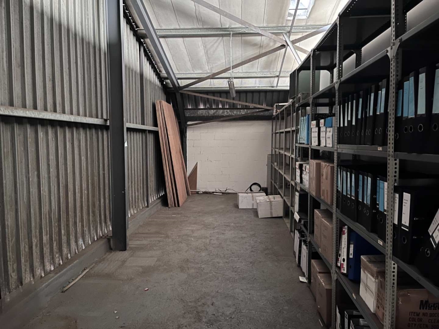 To Let commercial Property for Rent in Milnerton Western Cape